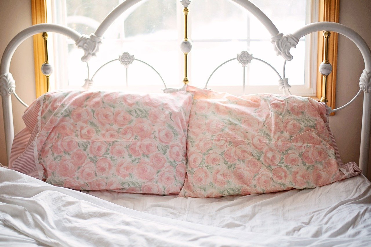 Tips for Designing a Cozy and Functional Bedroom Retreat